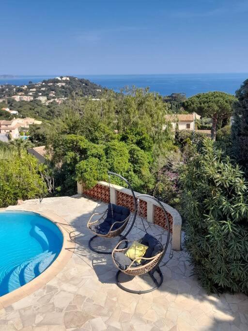 קבלייר-סור-מר 4-Star Private Villa With Heated Pool And Panoramic Sea View At Gulf De Saint Tropez מראה חיצוני תמונה